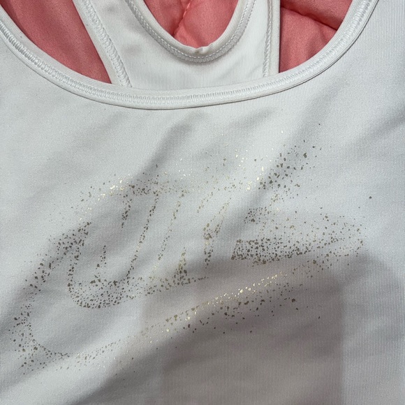 Nike sports bra - Picture 2 of 3